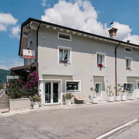 Franciacorta Rooms コルテ・フランカ エクステリア 写真